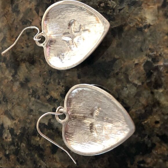 Fluer di lis earrings - Picture 3 of 4